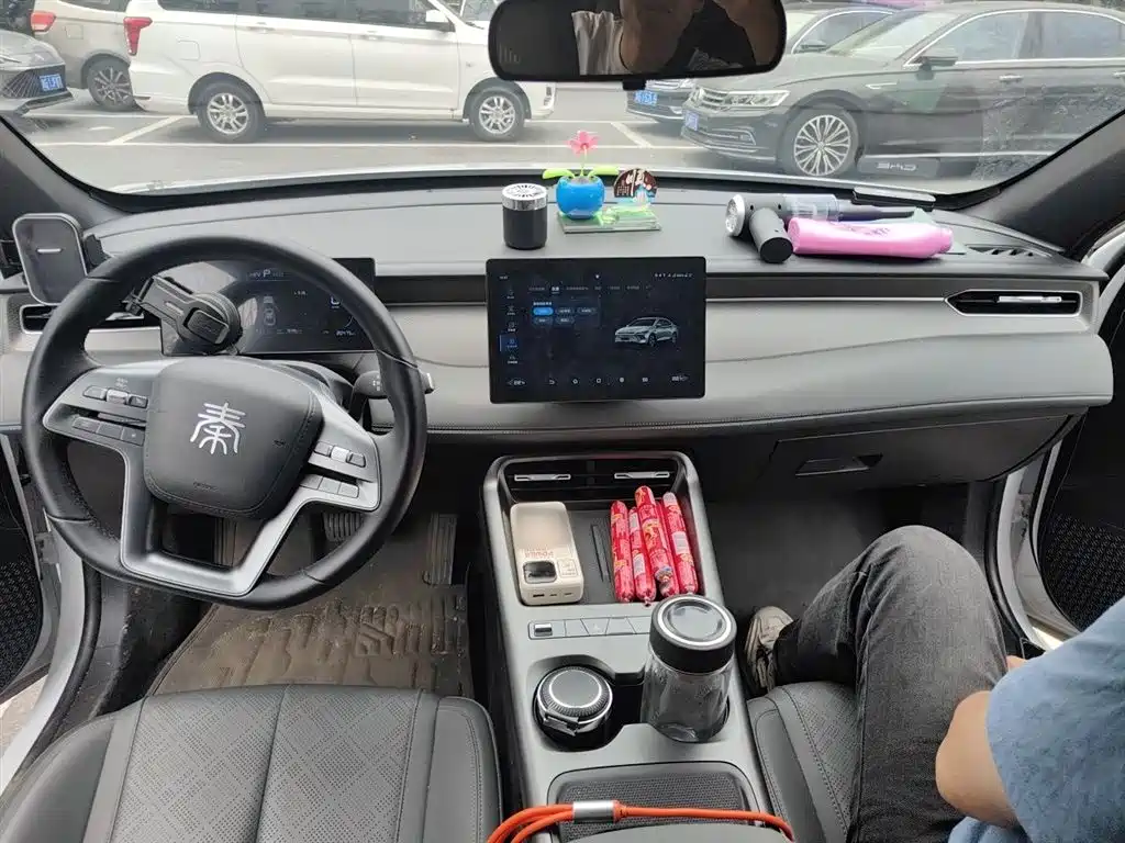 BYD Qin PLUS 2026 DM-i Smart Edition 128KM Progressive фото 5