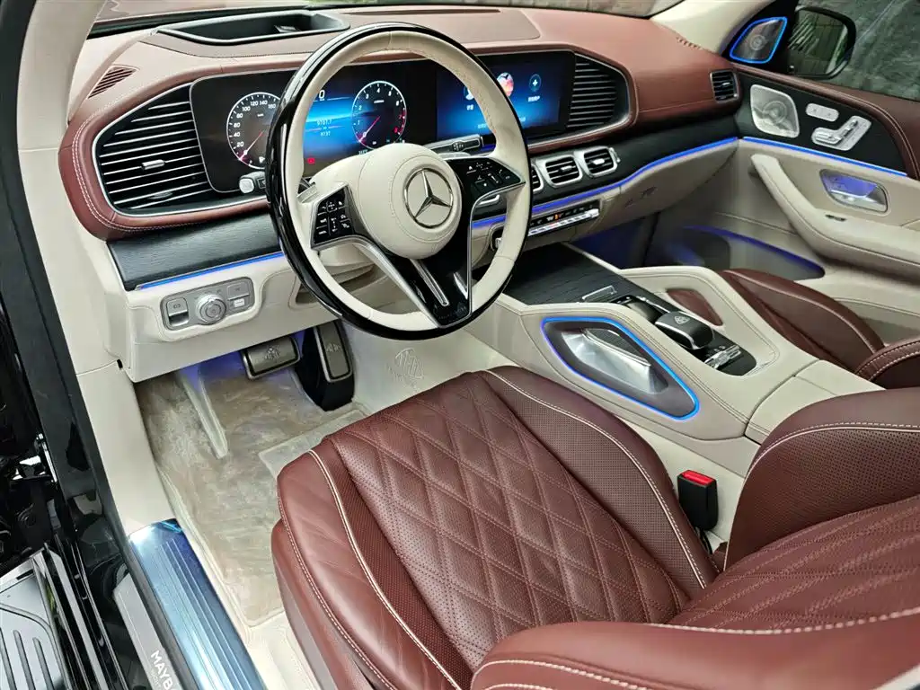 Mercedes-Benz Maybach GLS 2025 GLS 600 4MATIC Polar Night Edition фото 6