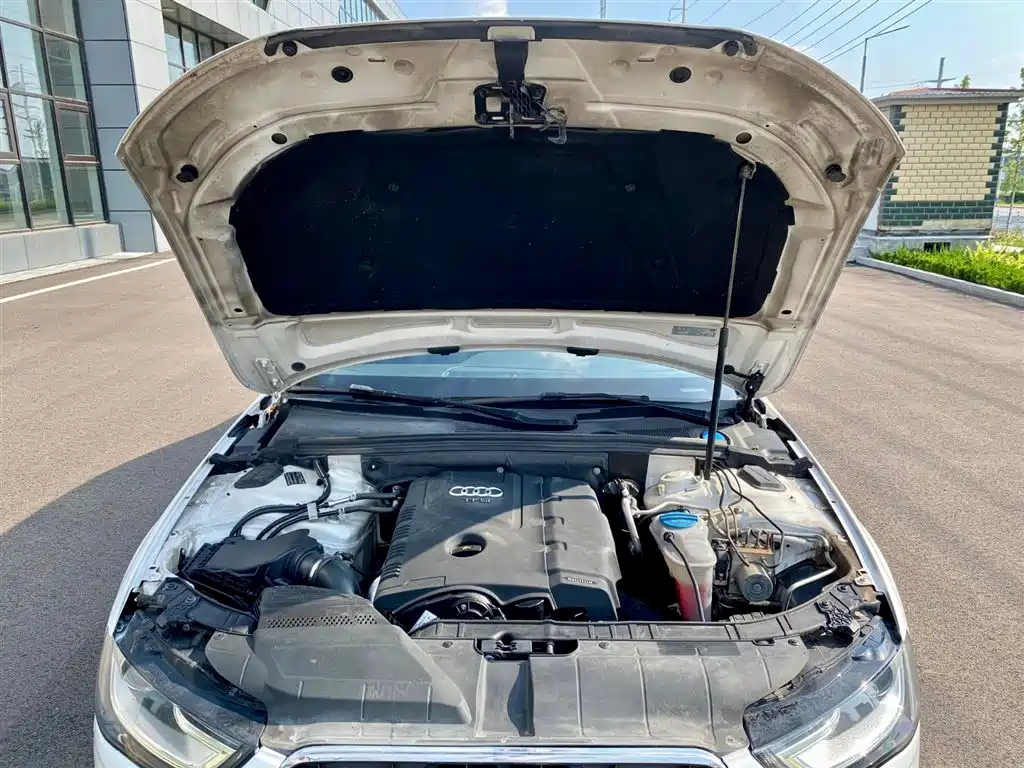 Audi A4L 2013 35 TFSI Automatic Comfort фото 16