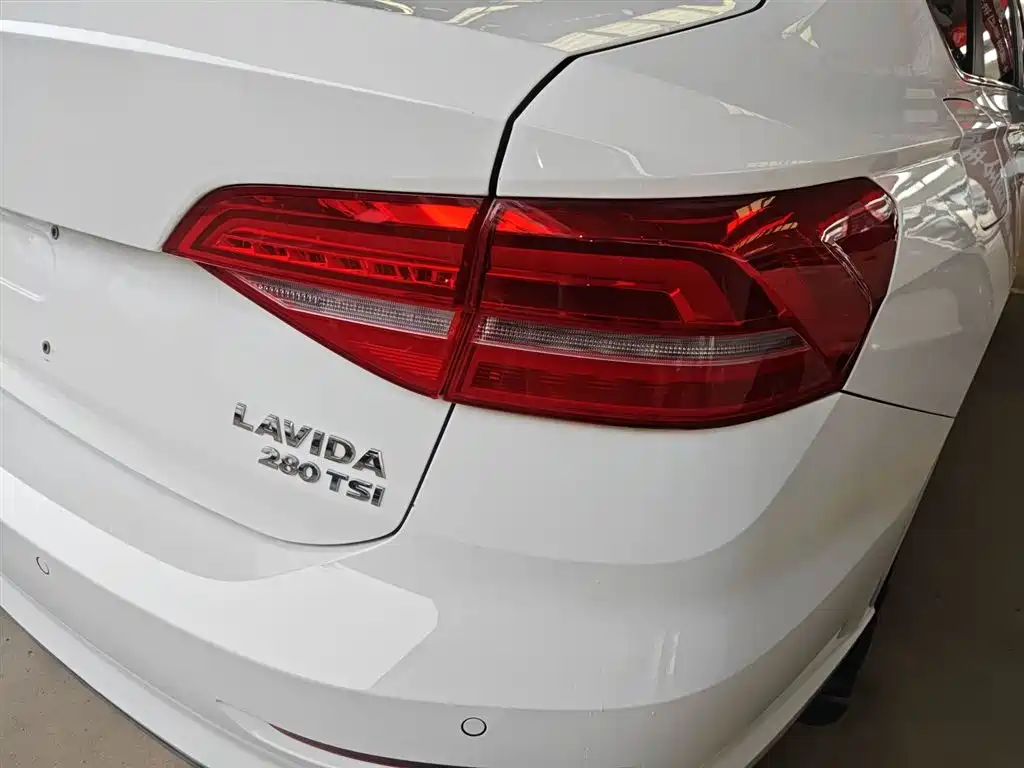 Volkswagen Lavida 2019 280TSI DSG Comfort Edition China VI фото 19