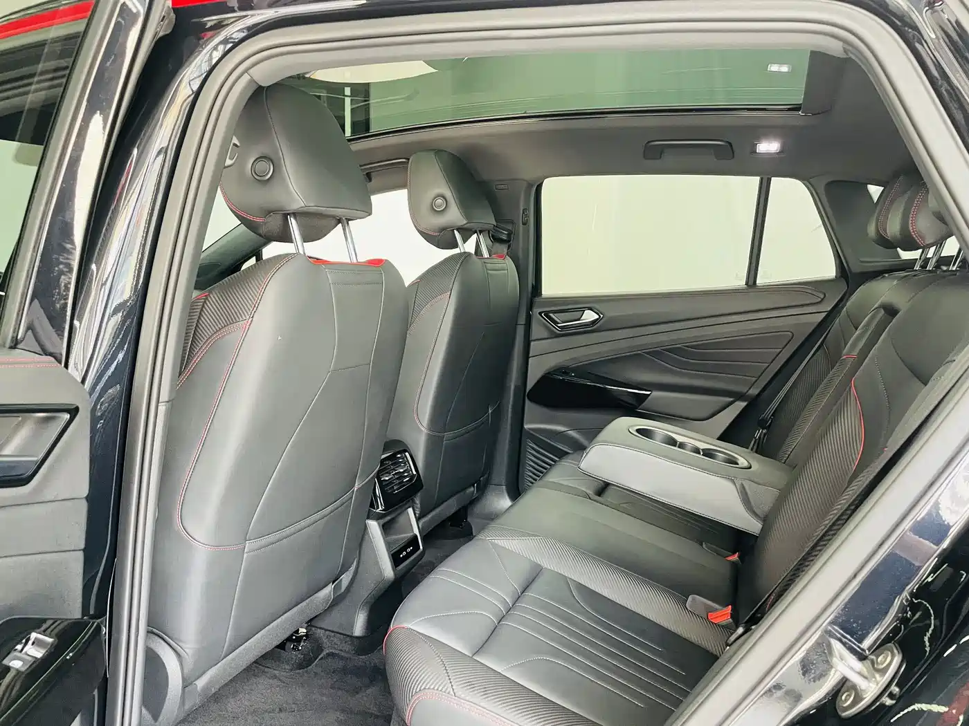 Volkswagen ID.4 X 2023 Upgraded Ultimate Intelligent Long Range Edition фото 11