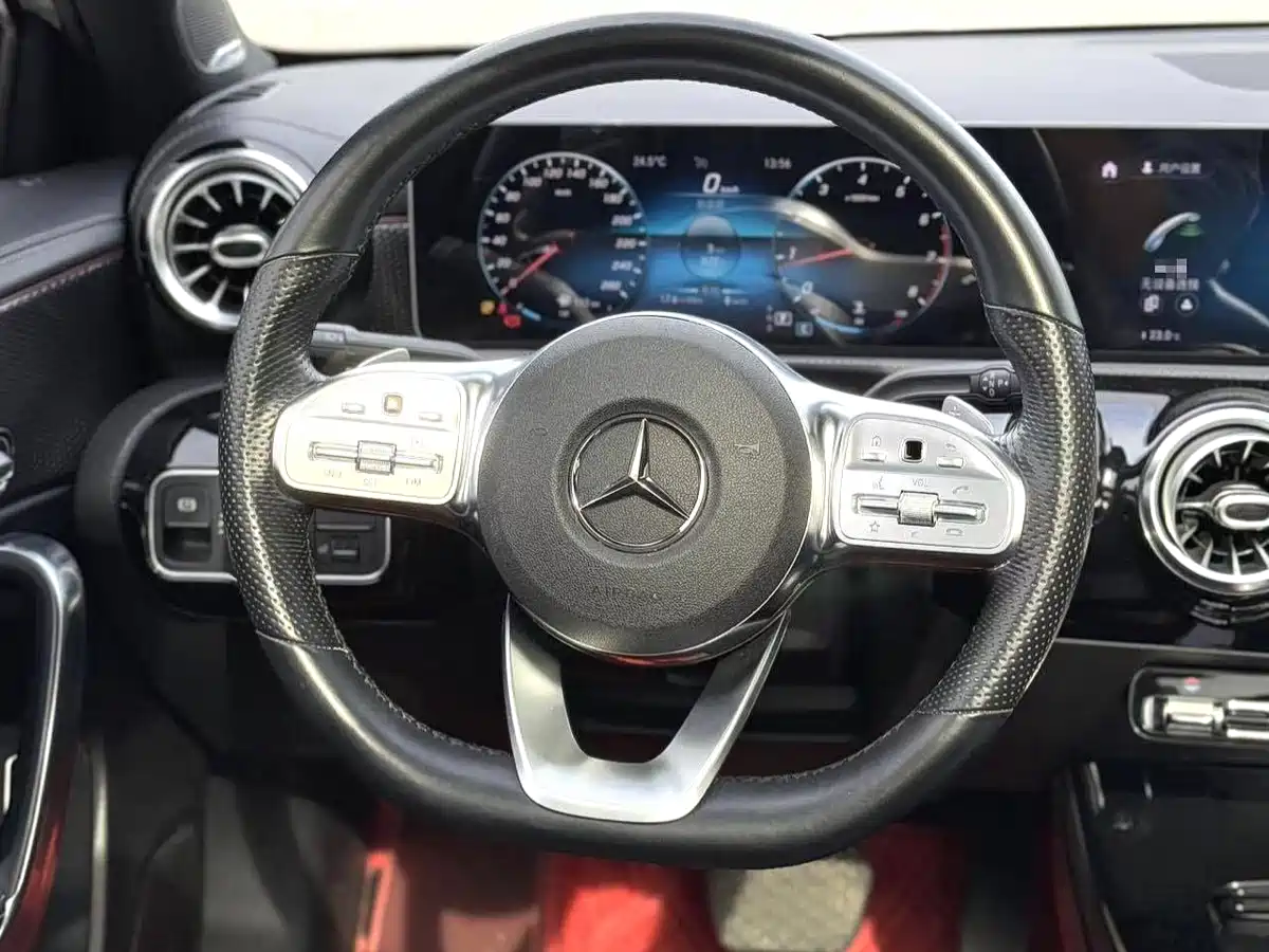 Mercedes-Benz A-Class 2020 A 200 L Sport Sedan фото 7
