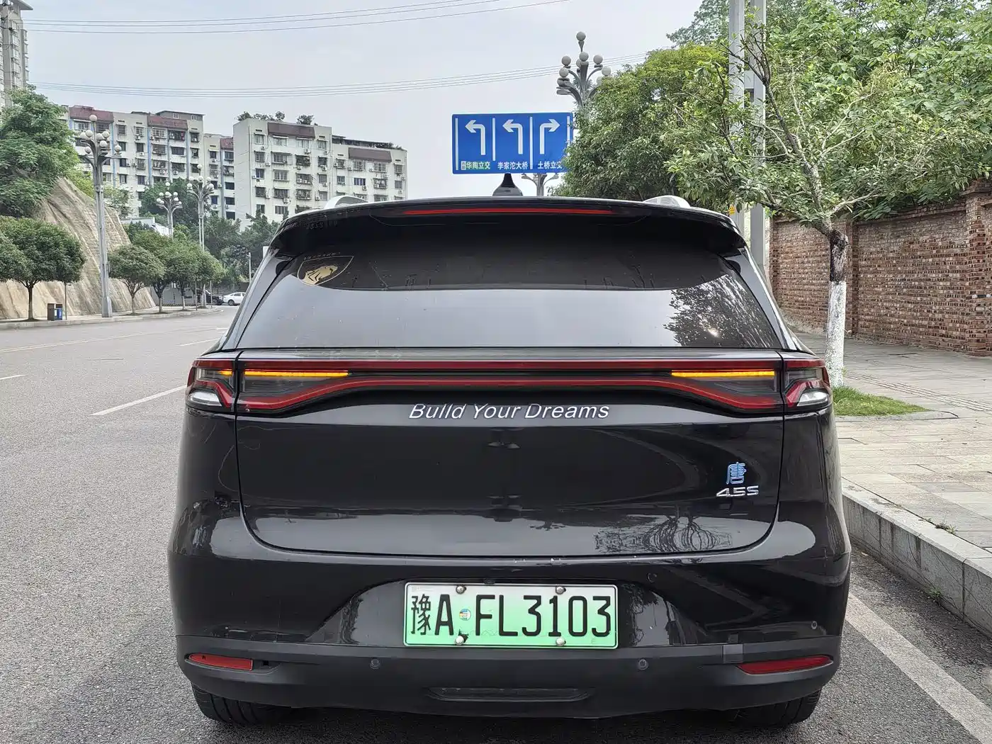 BYD Tang New Energy 2018 DM 2.0T AWD Smart Connection Genesis Edition 7-Seater China V фото 12