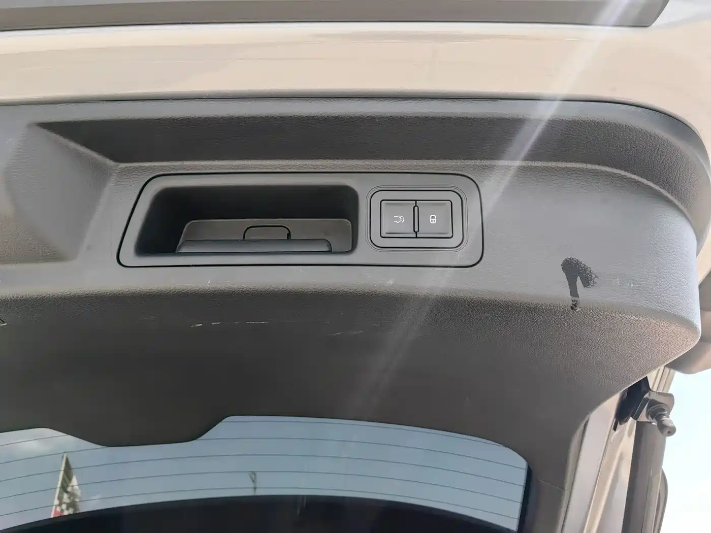 BYD Song PLUS PHEV 2021 DM-i 110KM Flagship PLUS фото 14