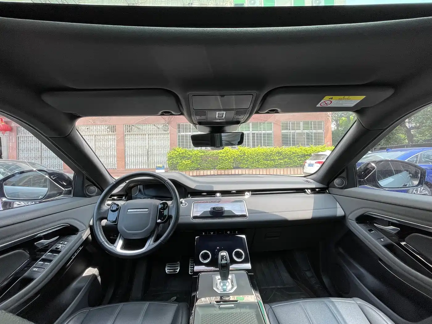 Land Rover Range Rover Evoque 2020 249PS R-DYNAMIC SE Sport Tech Edition фото 14