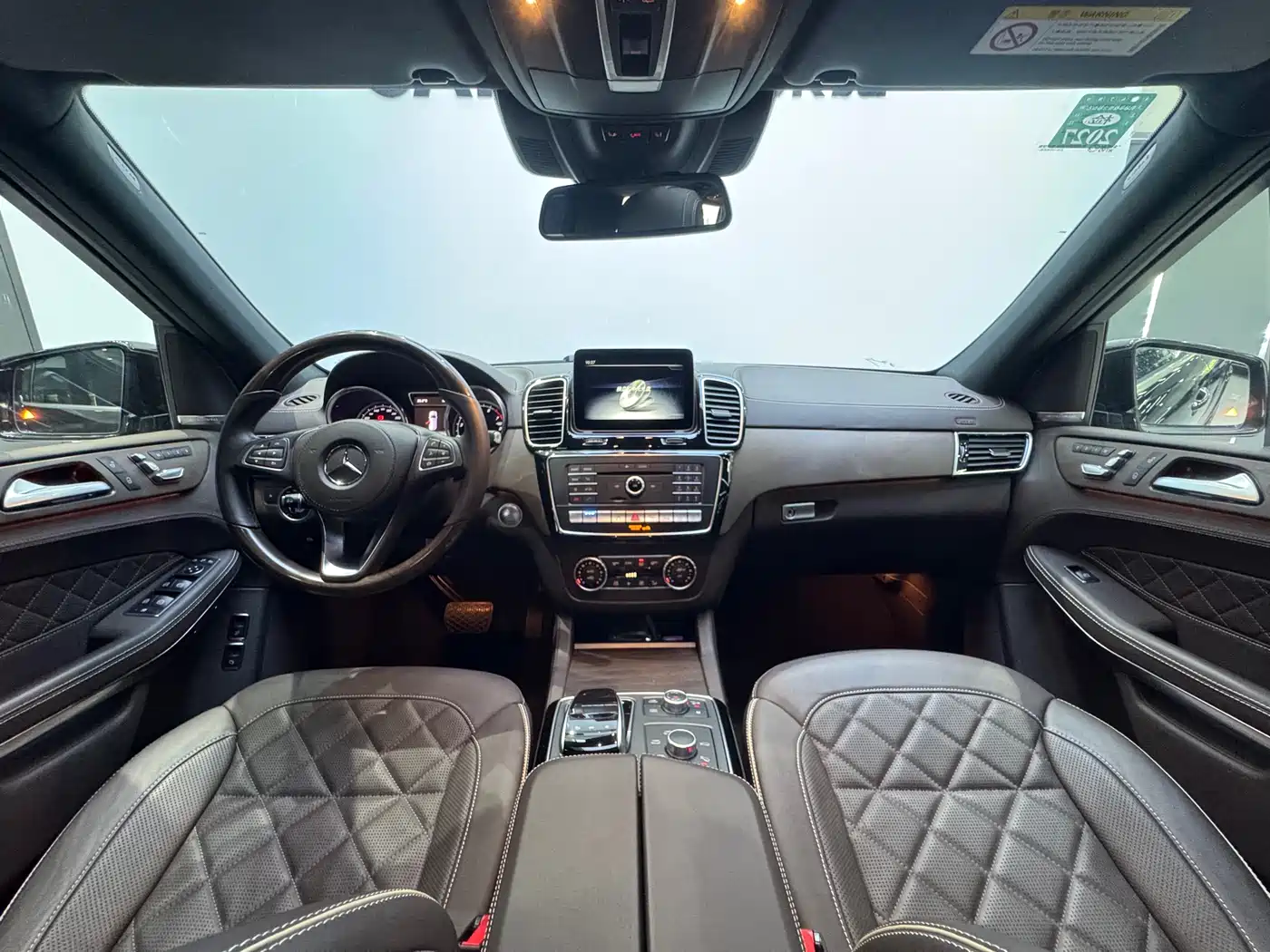 Mercedes-Benz GLS 2018 Facelift GLS 500 4MATIC фото 9