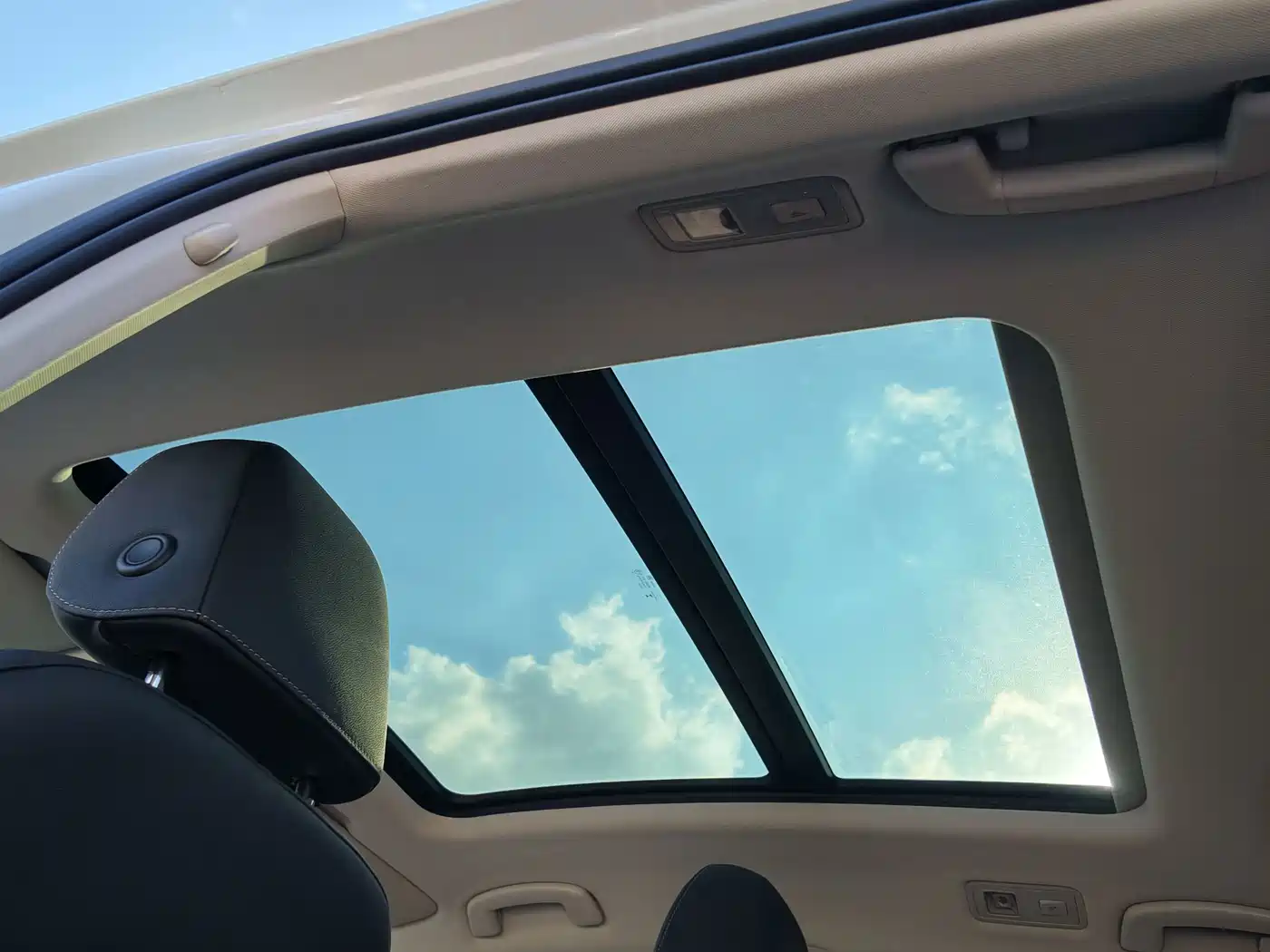 Volkswagen T-Roc, миниатюра 10
