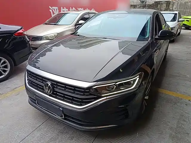 Volkswagen Passat 2024 380TSI Luxury