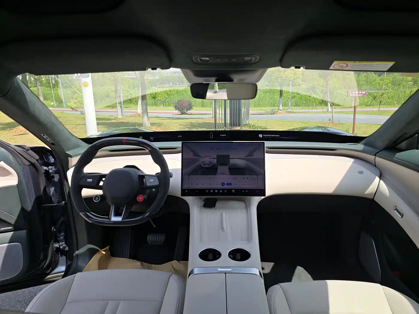 Xiaomi Auto Xiaomi YU7 2025 Ultra Long Range High Performance AWD Max Edition фото 14