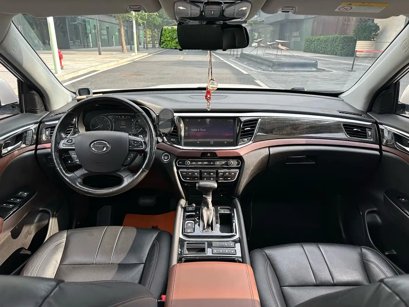 GAC Trumpchi Trumpchi GS8 2017 320T 2WD Luxury Smart Connect (7-seater) фото 12