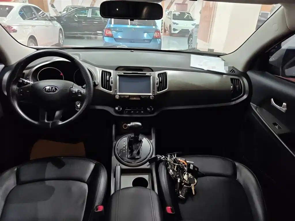 Kia Sportage 2015 2.0L Automatic 2WD GL фото 12