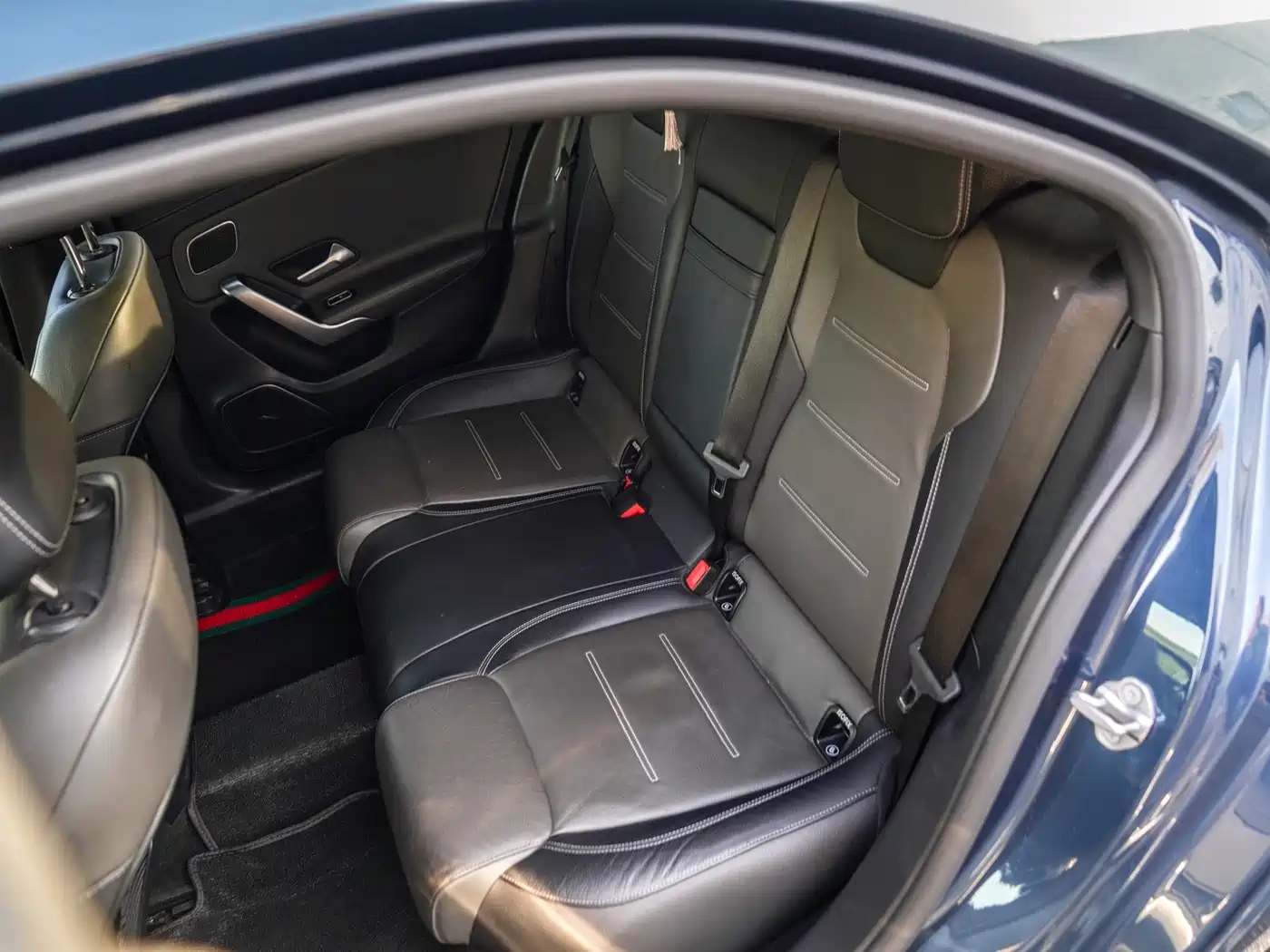 Mercedes-Benz A-Class AMG 2019 AMG A 35 L 4MATIC фото 16