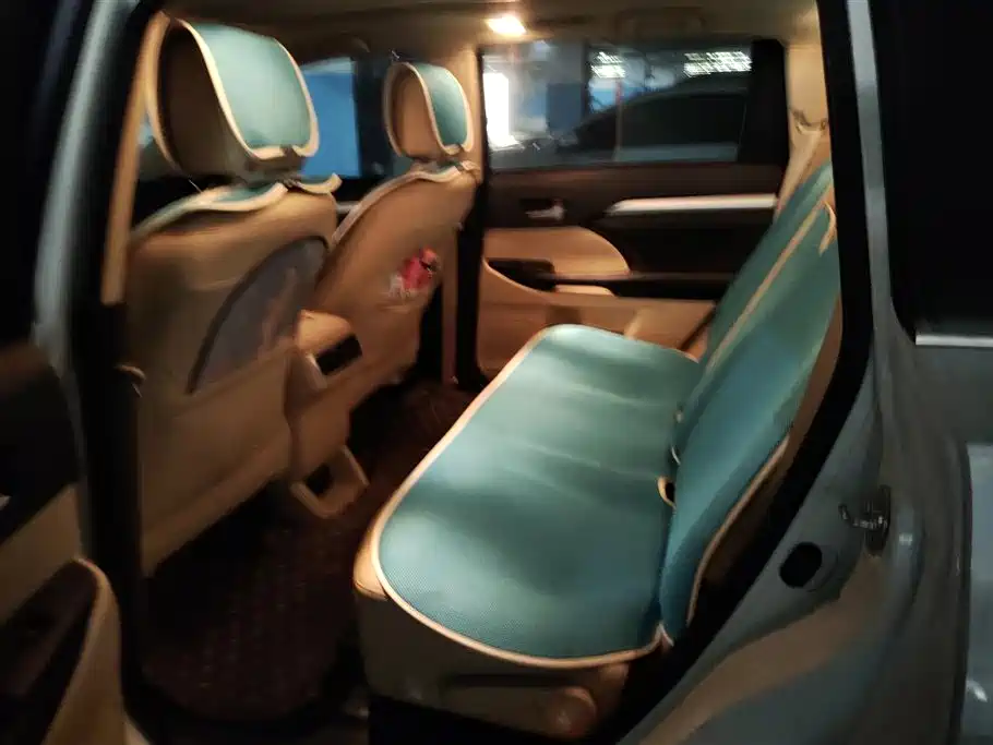 Toyota Highlander 2018 2.0T 4WD Premium 7-seater (China V) фото 11