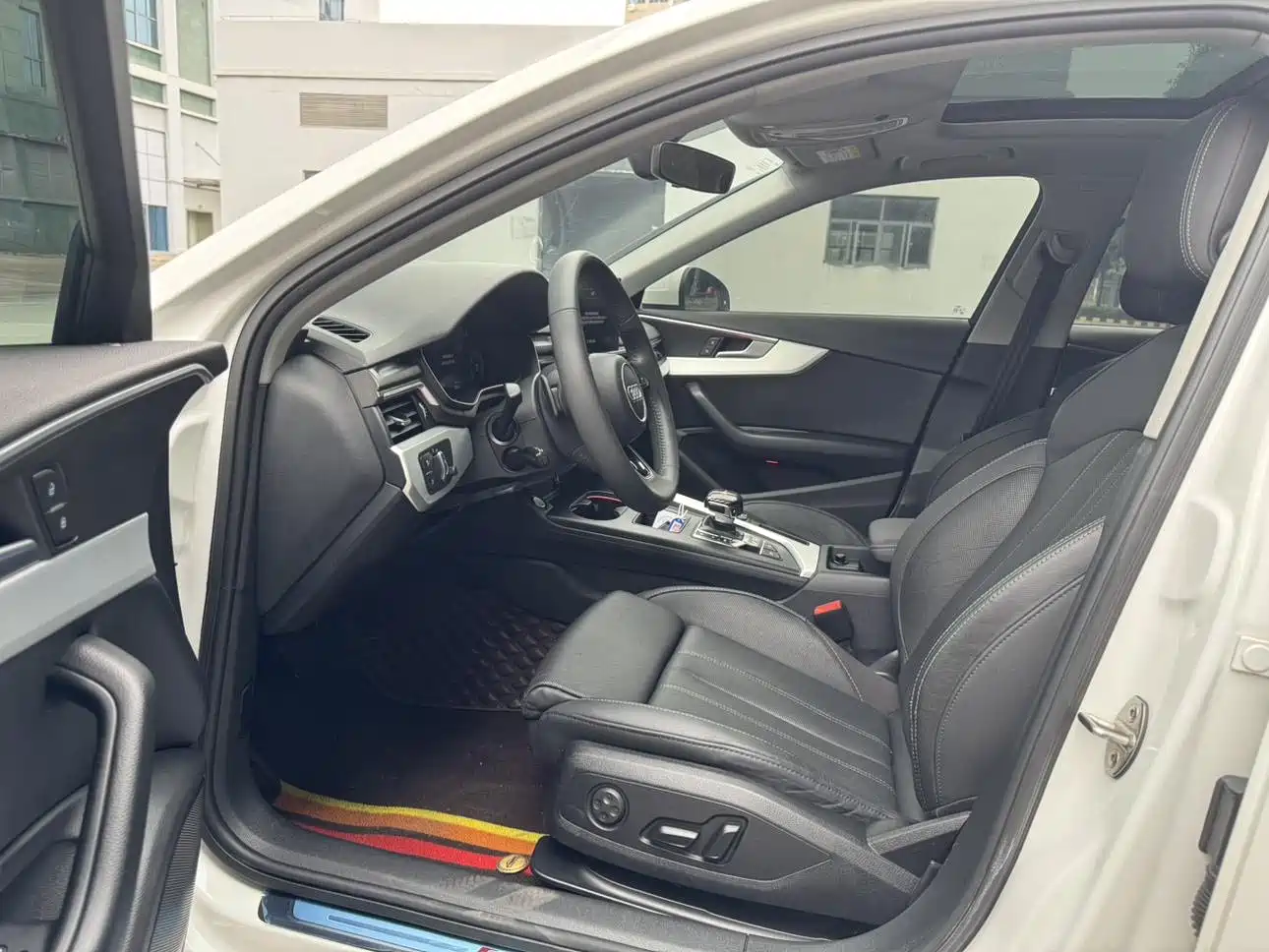 Audi A4L 2020 40 TFSI Fashion Dynamic Edition фото 4
