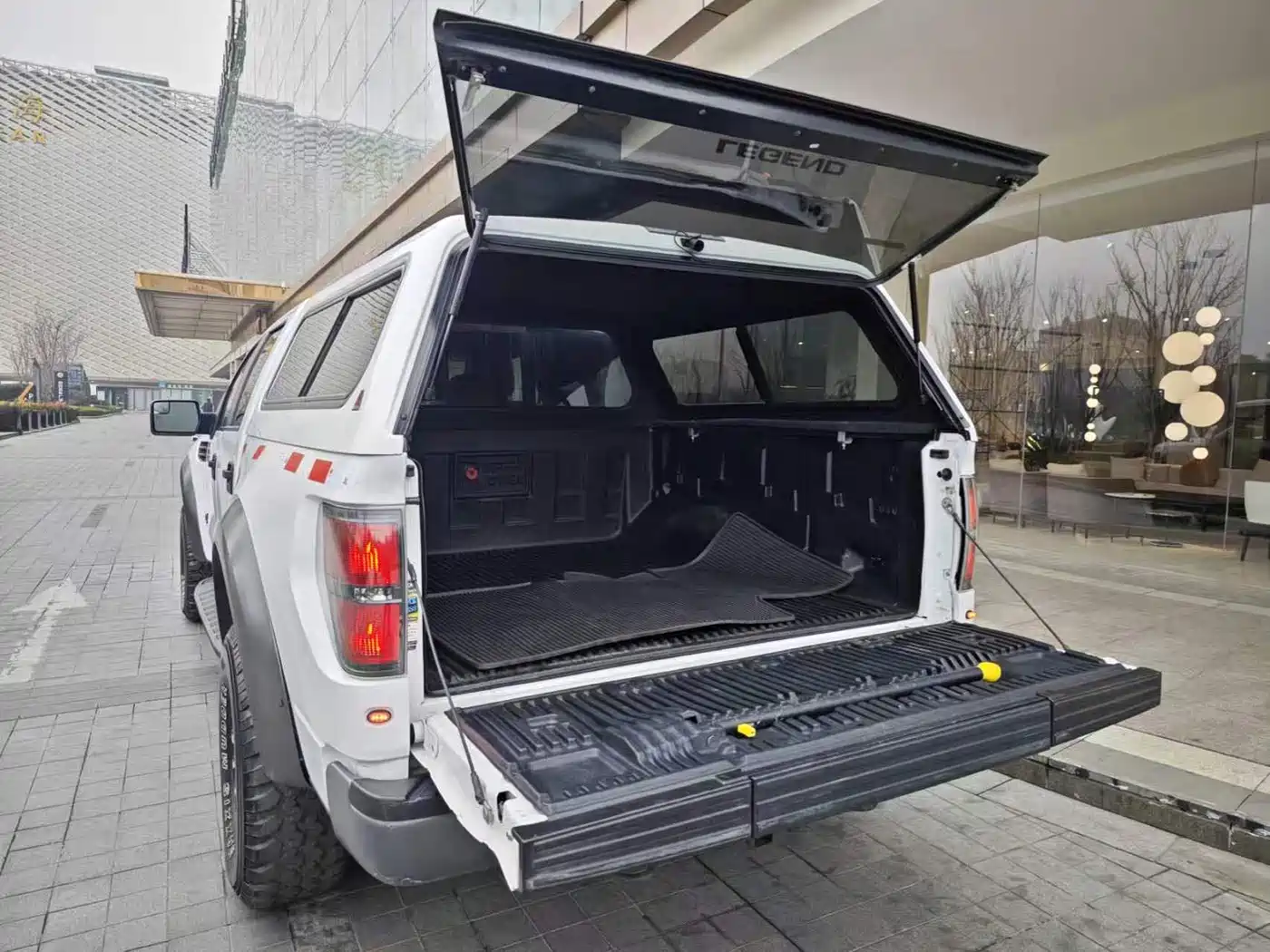 صورة 5 - Ford F-150 Raptor