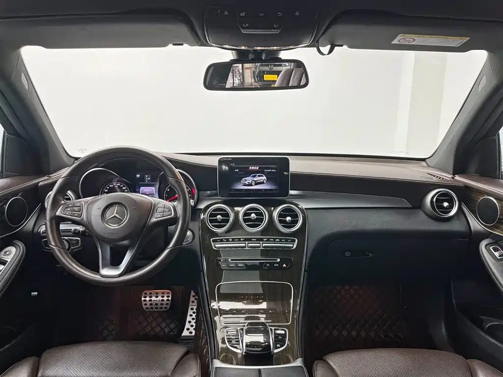 Mercedes-Benz GLC 2016 GLC 260 4MATIC Dynamic фото 22