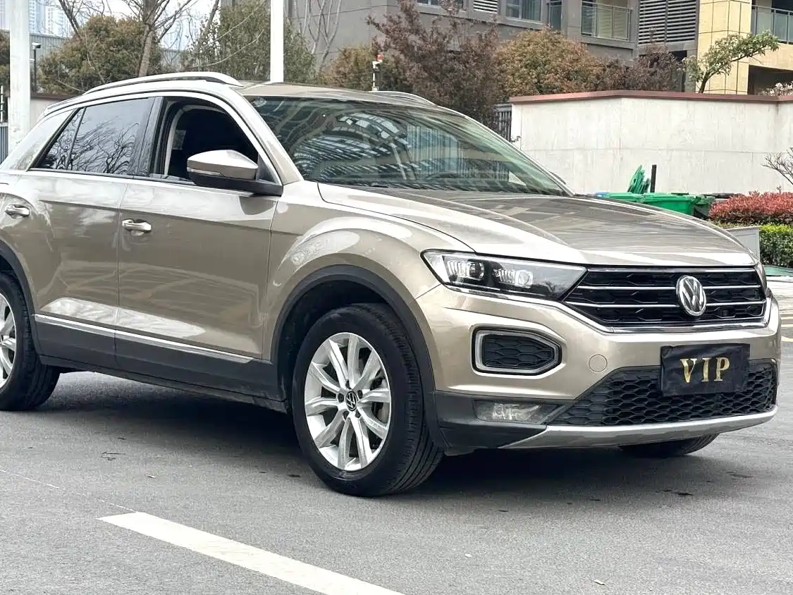 Volkswagen T-ROC 2020 280TSI DSG 2WD Luxury фото 3