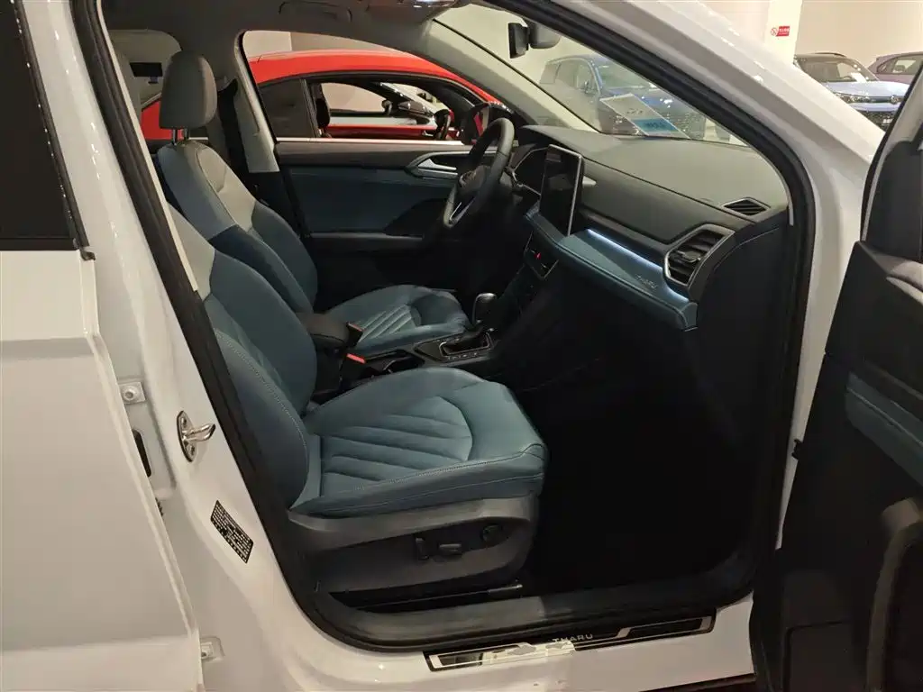 Volkswagen Tharu 2024 300TSI 2WD Moon Premium Edition фото 17