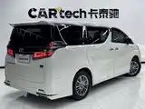 Фото 28 - Toyota Vellfire