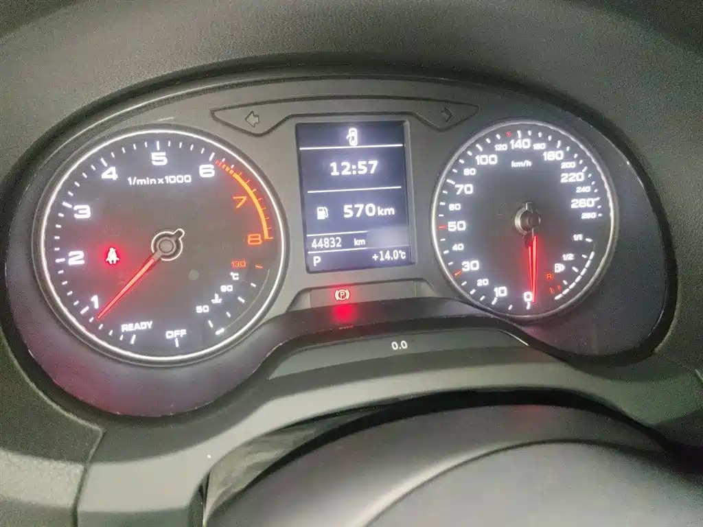 Audi A3 2017 Sportback 35 TFSI Progressive фото 4