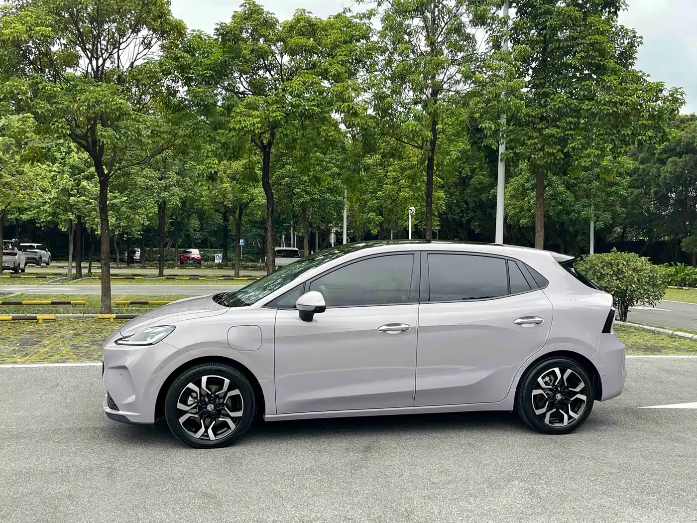 MG MG4 EV 2025 2025 High-end Model