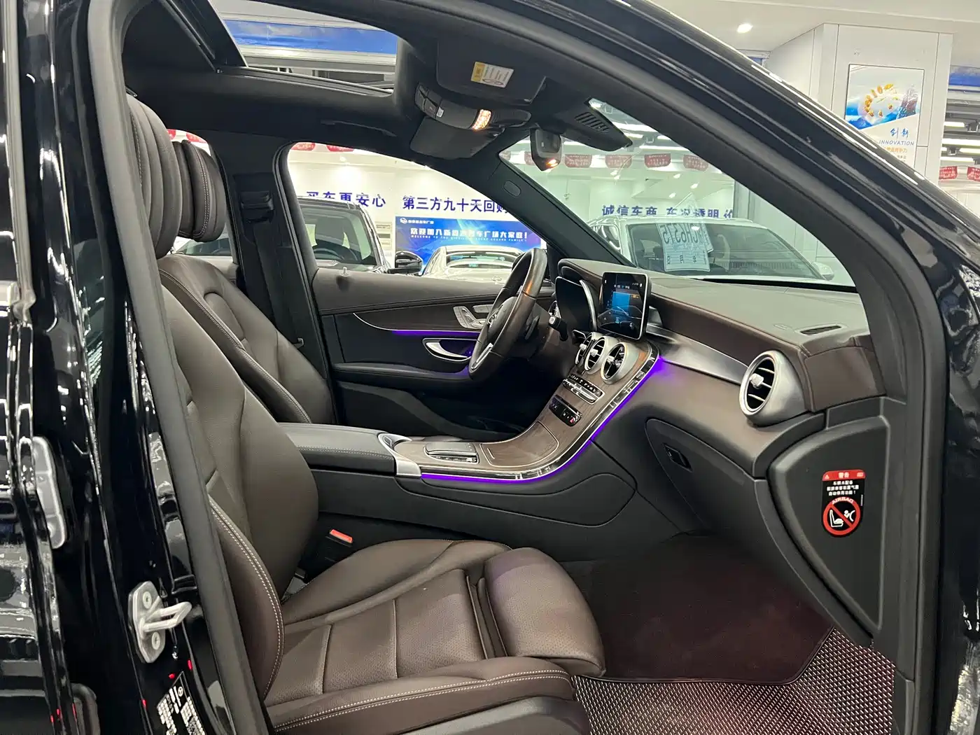 Mercedes-Benz GLC 2022 Facelift II GLC 260 L 4MATIC Luxury фото 9