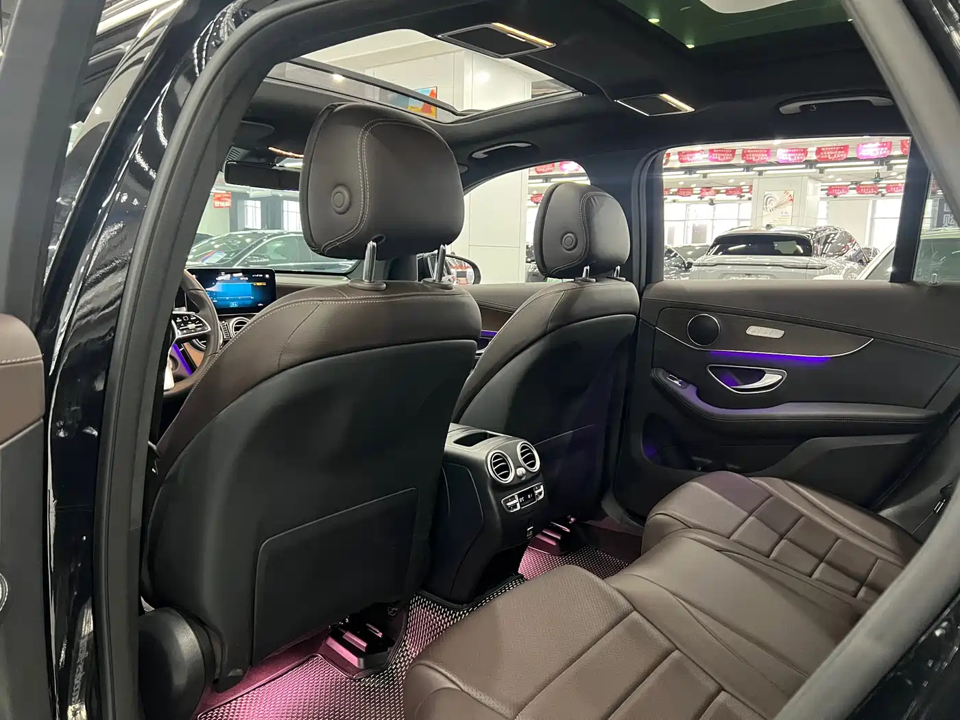 Mercedes-Benz GLC 2022 Facelift II GLC 260 L 4MATIC Luxury фото 8