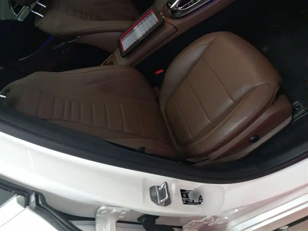 Mercedes-Benz E-Class 2018 E 300 L Sport Luxury фото 25