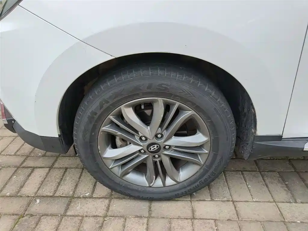 Hyundai Beijing Hyundai ix35 2015 2.0L Automatic 2WD Smart Type China IV фото 22