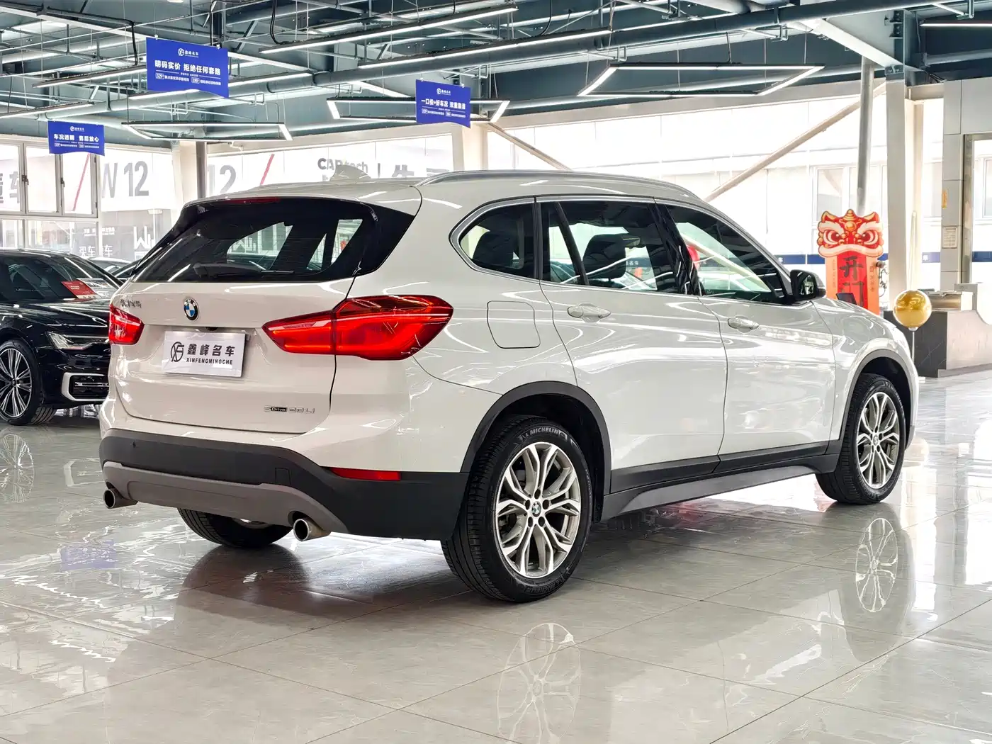 BMW X1 2019 sDrive20Li Leading Model фото 20