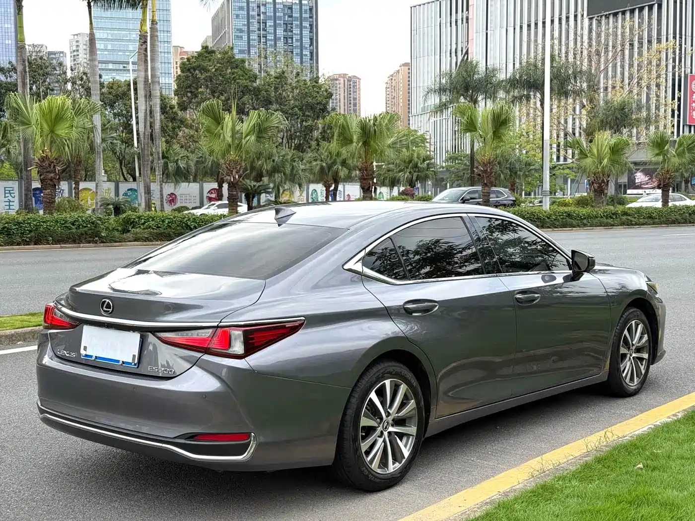 Lexus ES 2020 200 Excellence фото 5