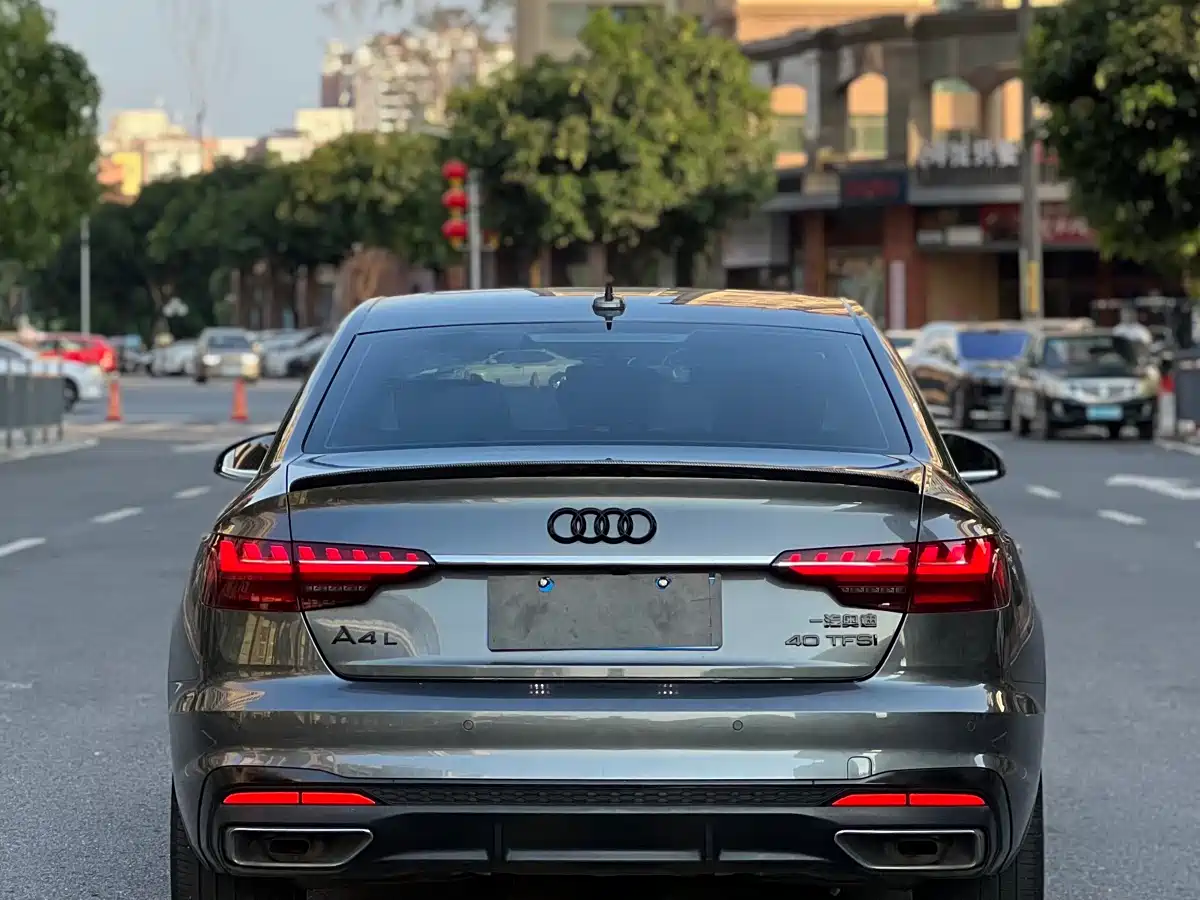Audi A4L 2020 40 TFSI Fashion Elegance фото 8