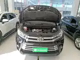 Фото 20 - Toyota Highlander