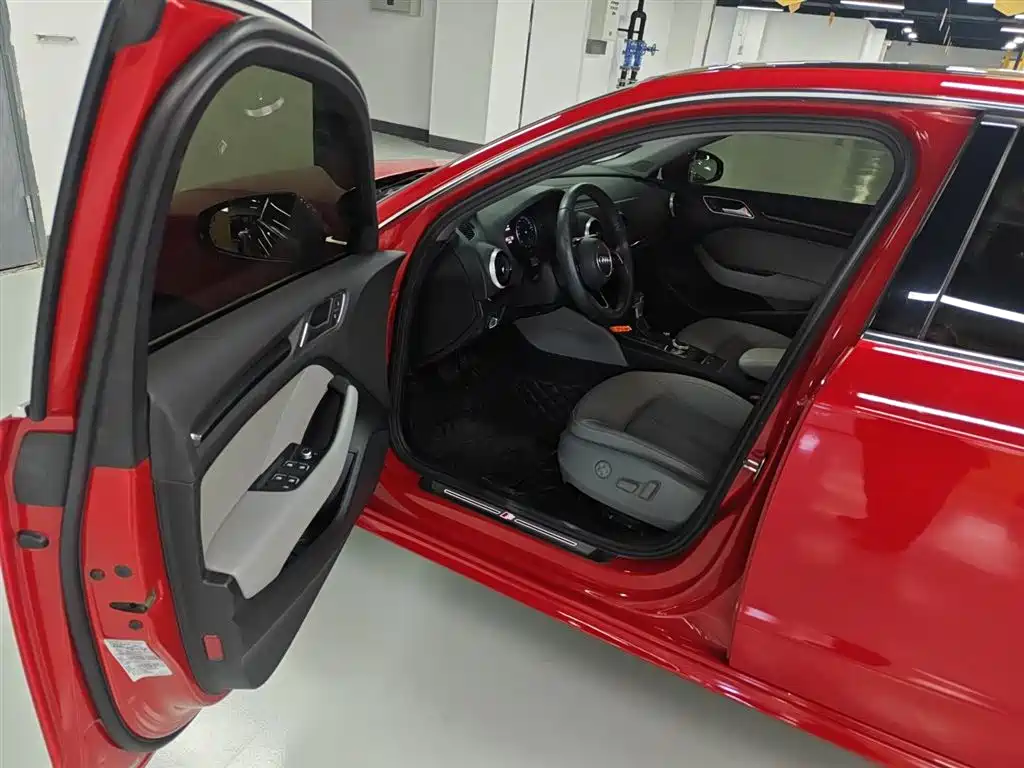 Audi A3 2019 Sportback 35 TFSI Fashion China VI фото 13