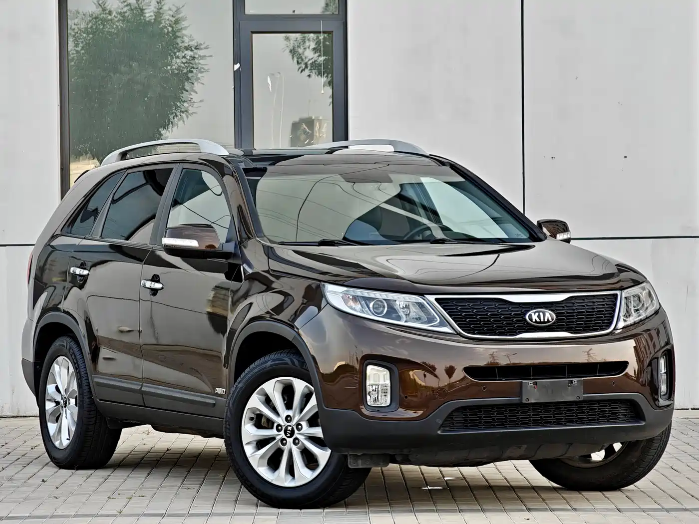 Photo 3 - Kia Sorento