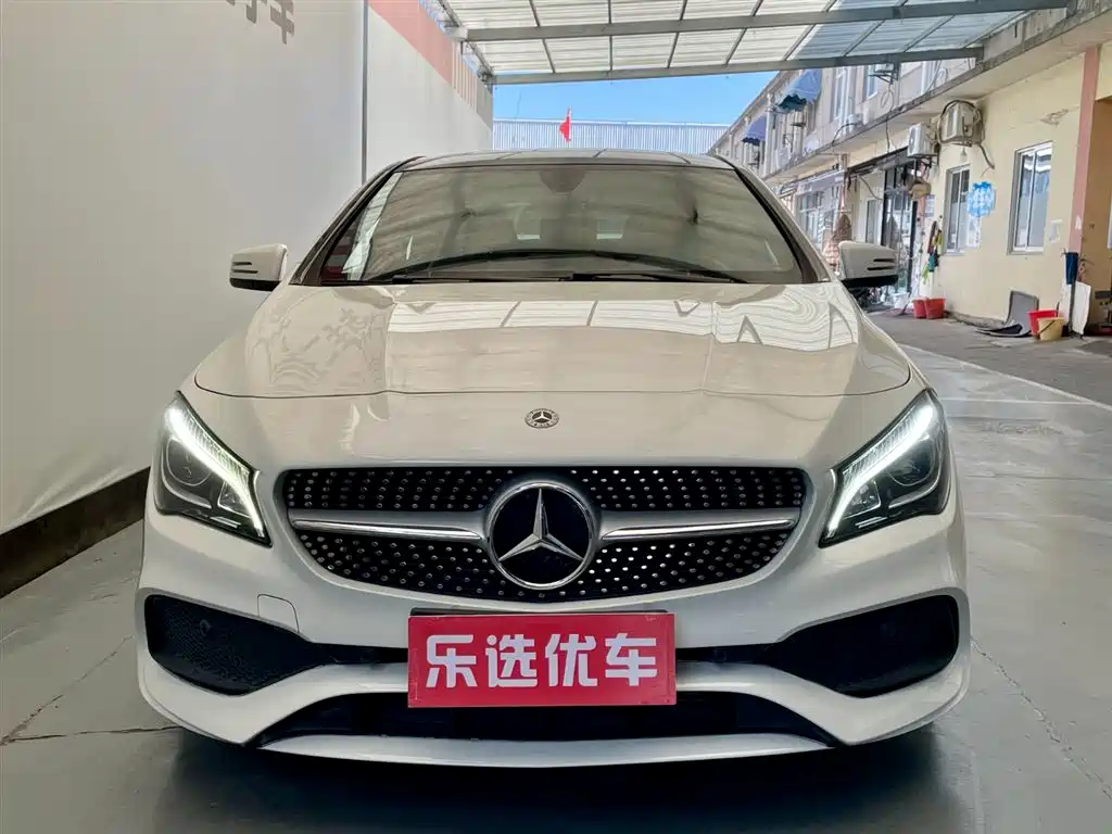 Mercedes-Benz CLA (Import) 2017 Facelift CLA 200 Style фото 2