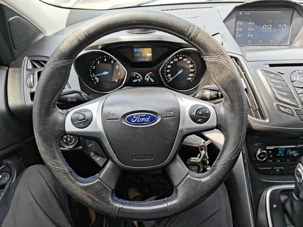 Ford Kuga 2015 2013 1.6L GTDi FWD Trend