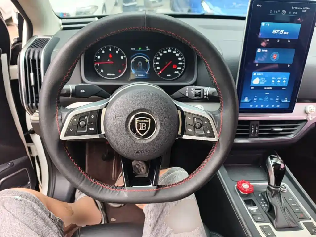 BYD Tang 2019 2018 2.0T Automatic Smart Connection Noble Edition 7-Seater China V