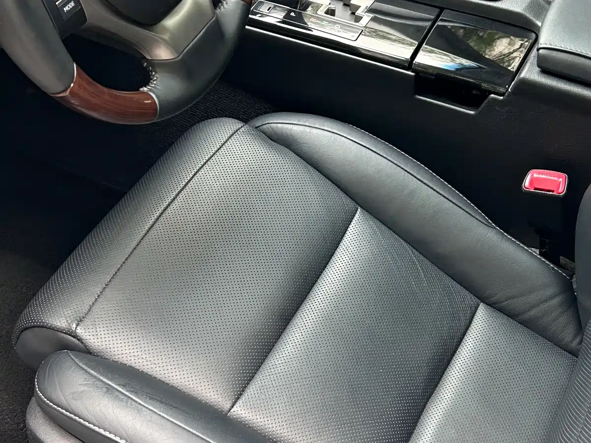 Lexus ES 2013 250 Elegance Edition фото 16