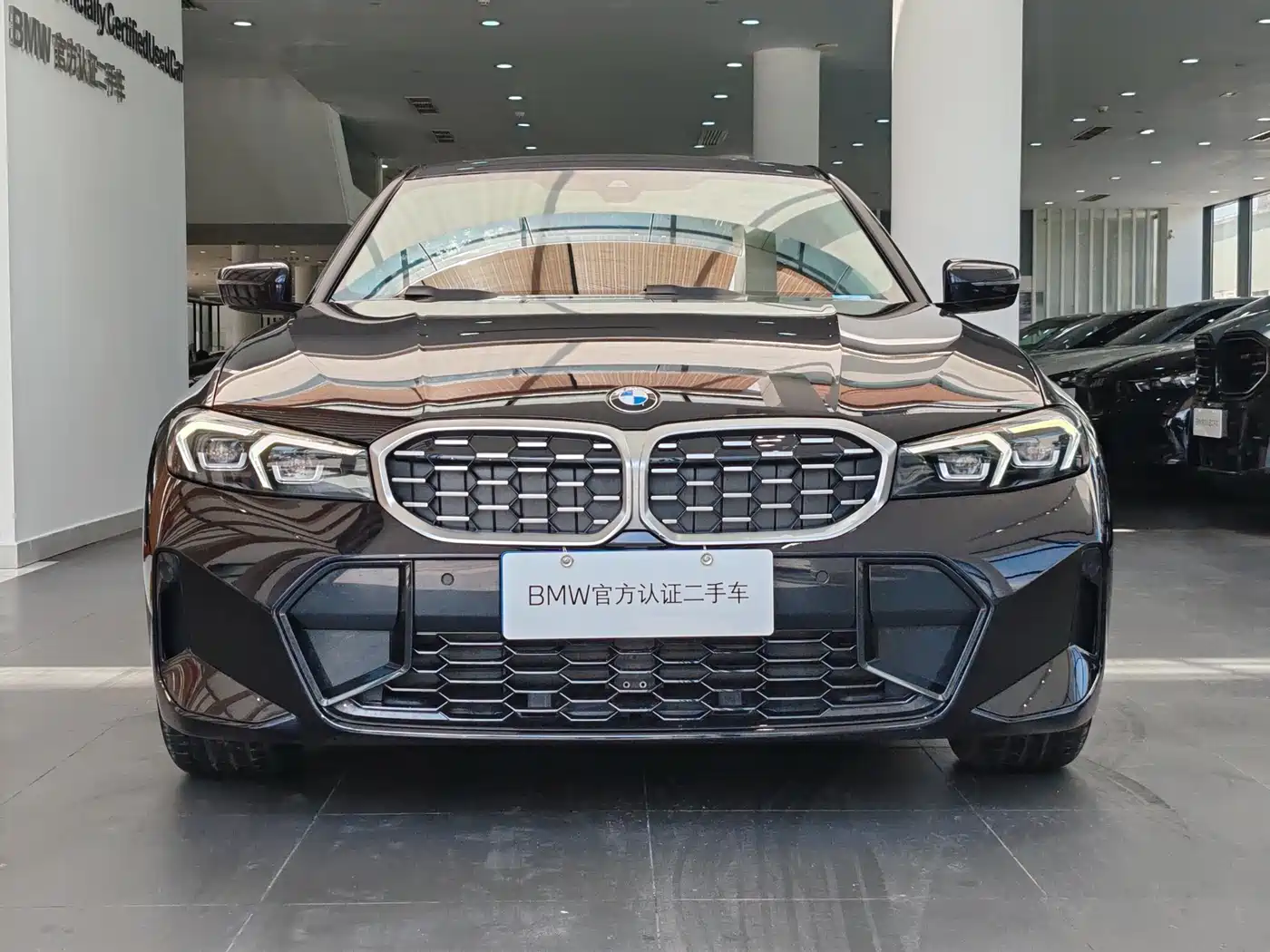 BMW 3 Series 2024 325Li M Sport Package фото 2