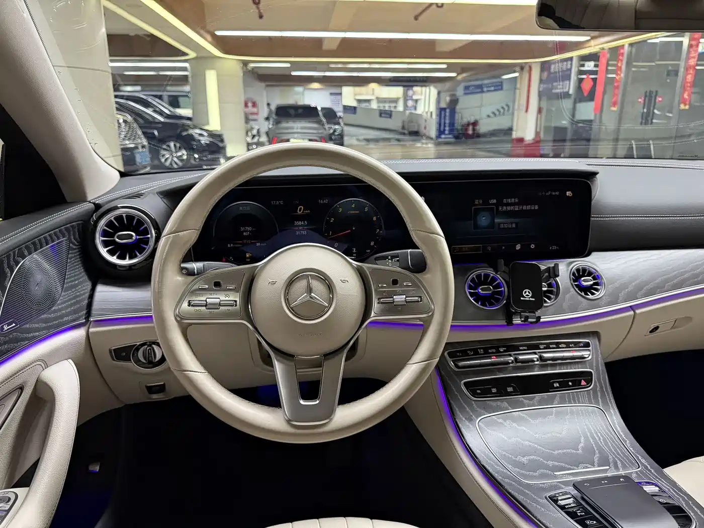 Mercedes-Benz CLS 2021 CLS 300 Sport фото 19