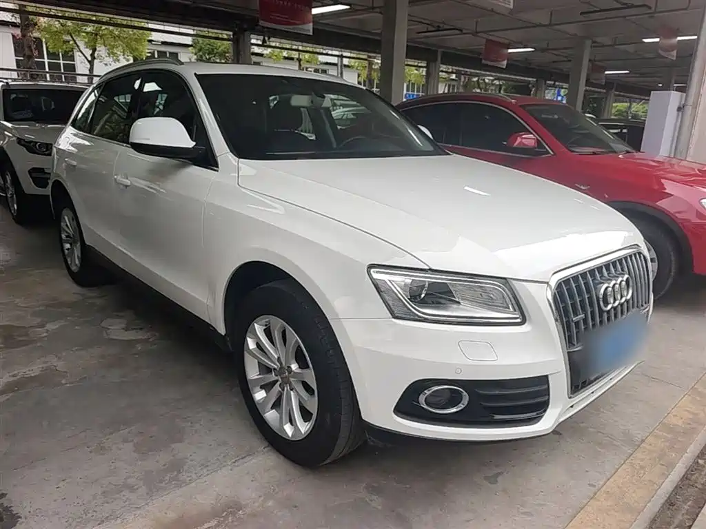 Audi Q5 2015 40 TFSI Technology фото 4