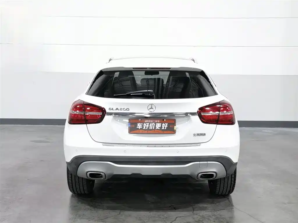 Mercedes-Benz GLA 2017 GLA 200 Fashion фото 4
