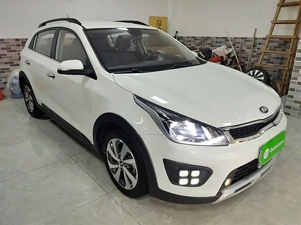 Kia KX CROSS 2017 1.4L AT GLS фото 4