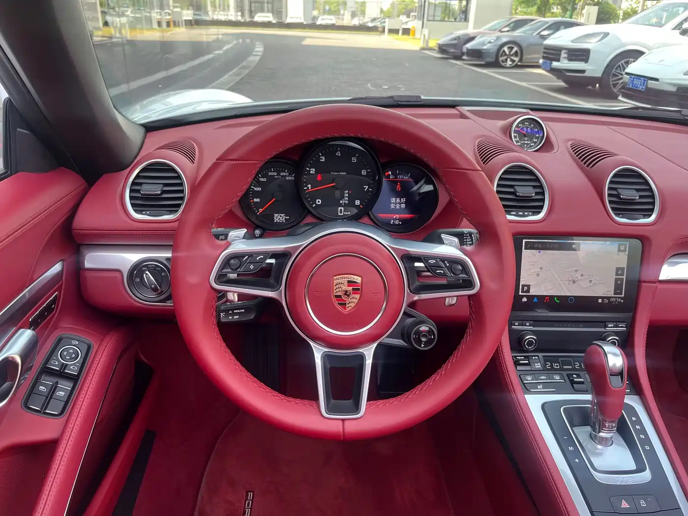 Porsche 718 2023 Boxster Style Edition 2.0T фото 9