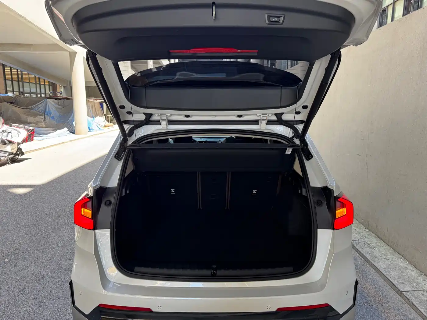 BMW X1 2023 sDrive20Li X Design Package фото 19