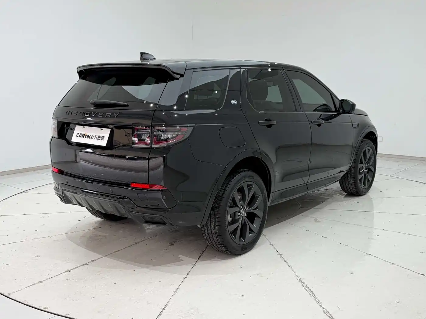 Land Rover Discovery Sport 2025 249PS Exploration Special Edition фото 8