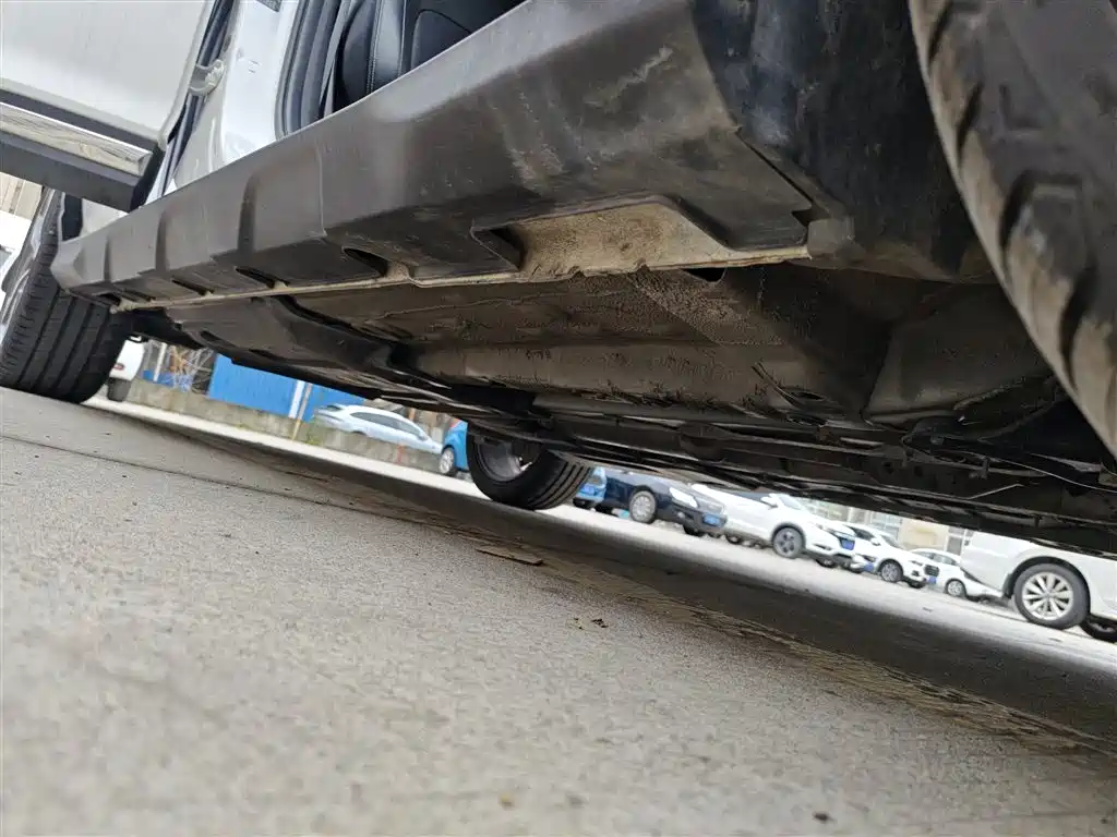 Hyundai ENCINO 2018 1.6T DCT ZhiLian Edition China V фото 19
