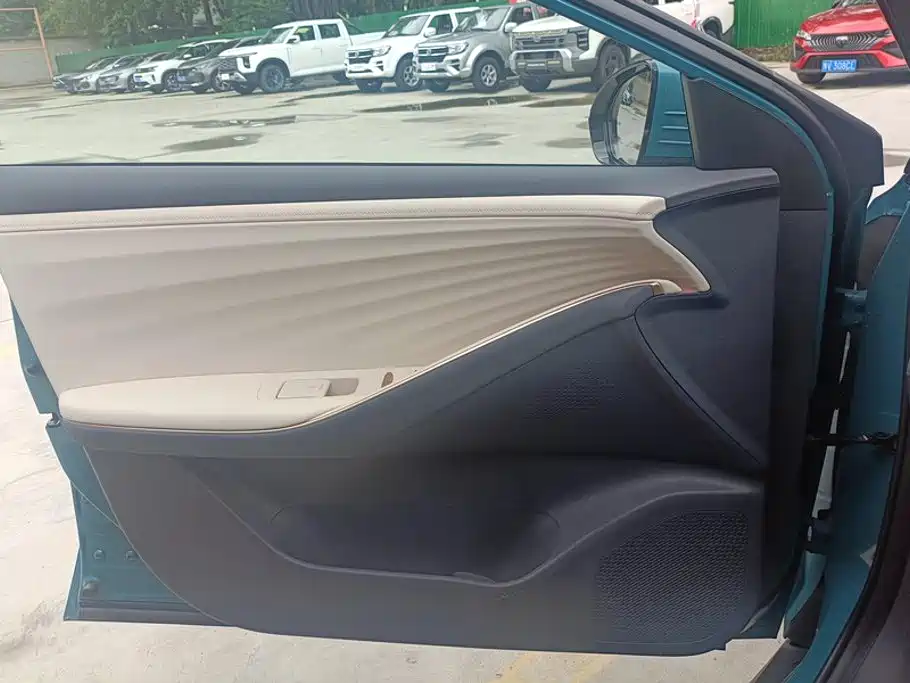 Nissan N6 2026 2025 High Configuration