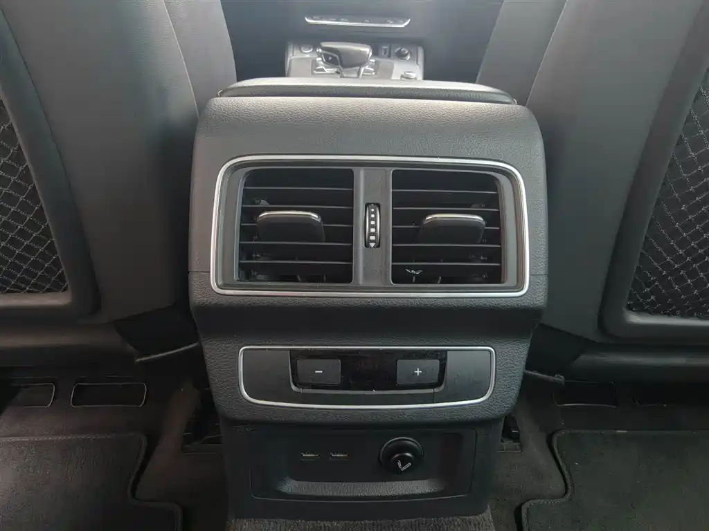 Audi Q5L 2018 40 TFSI Premium Fashion China VI фото 10